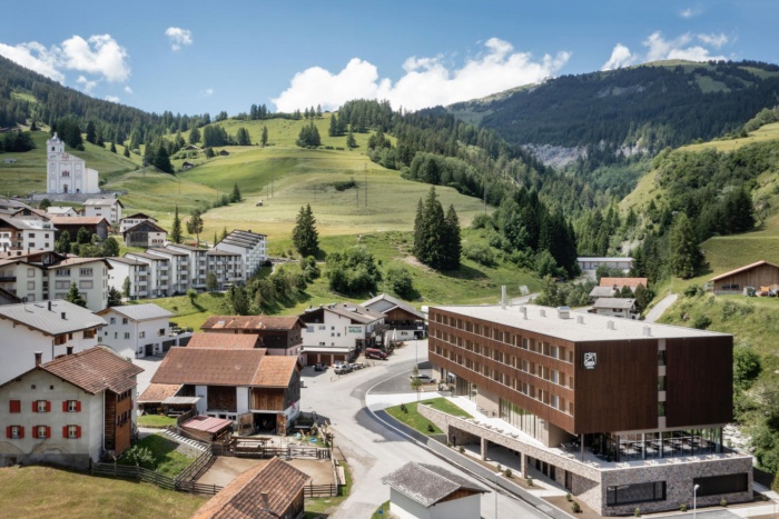  Familien Urlaub - familienfreundliche Angebote im JUFA Hotel Savognin***s in Savognin in der Region GraubÃ¼nden 